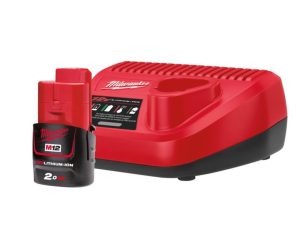 Set acumulator + incarcator pentru haine incalzite Milwaukee M12